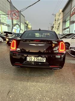 كرايسلر 300